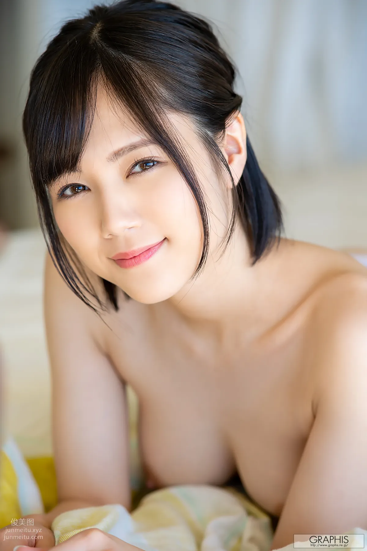 [Graphis] 2020-01-31 Remu Suzumori 涼森れむ 『Transparent Body』 page 18