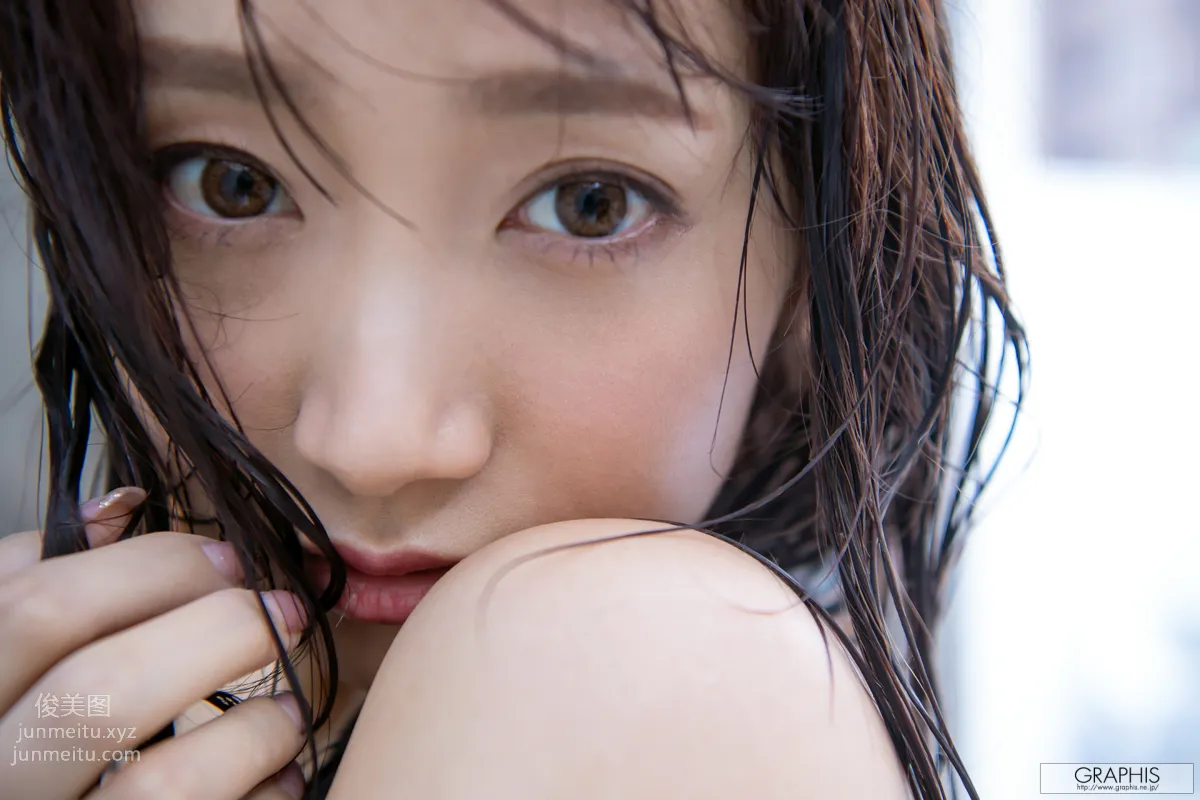[Graphis] 2020-02-21 Anna Kami 加美杏奈 『Angel Smile』 page 103
