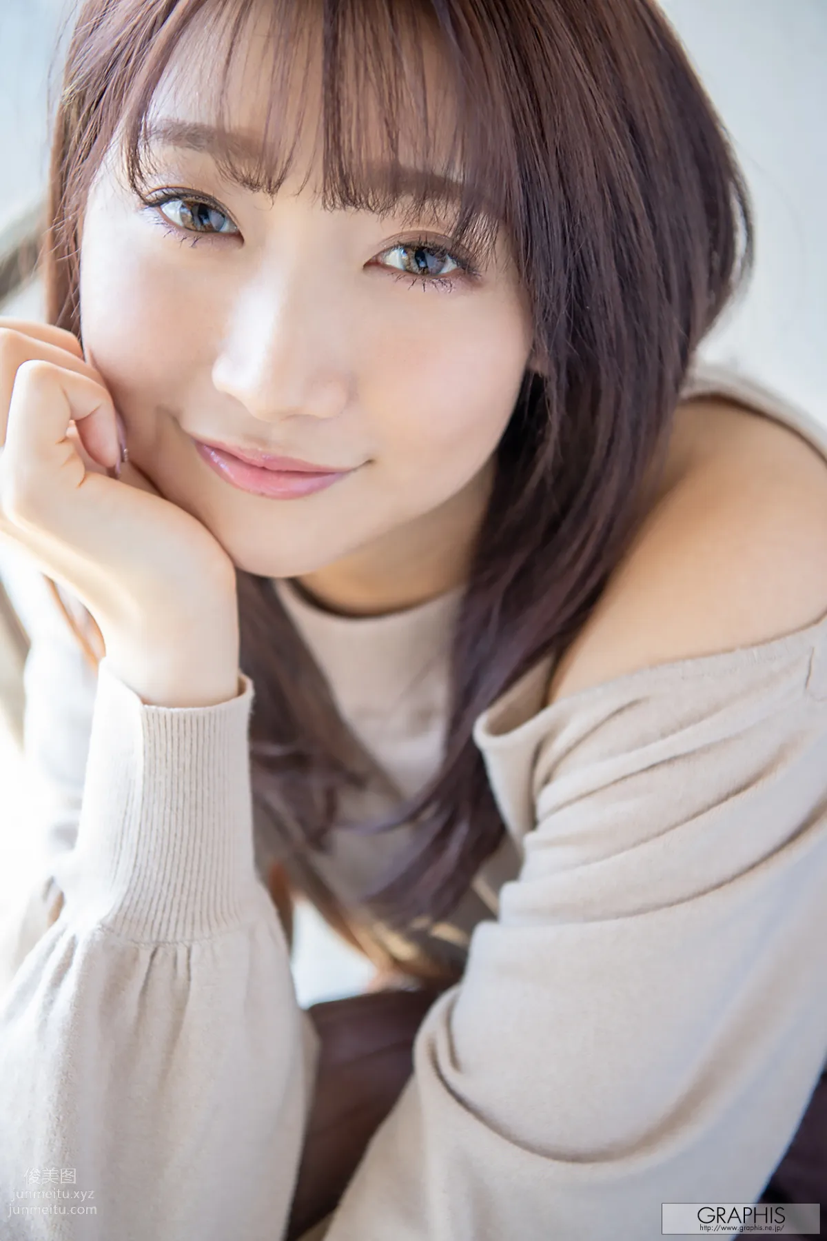 [Graphis] 2020-02-21 Anna Kami 加美杏奈 『Angel Smile』 page 5