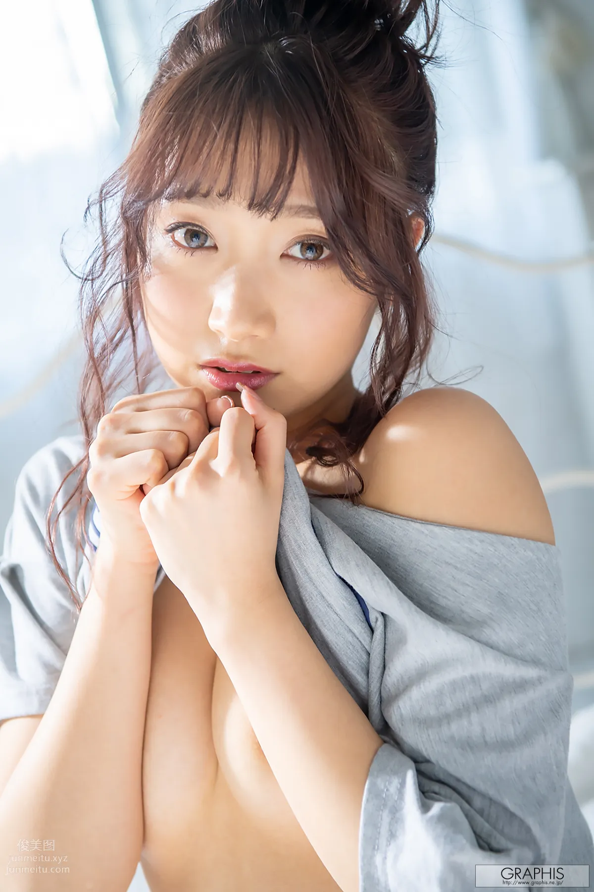 [Graphis] 2020-02-21 Anna Kami 加美杏奈 『Angel Smile』 page 117