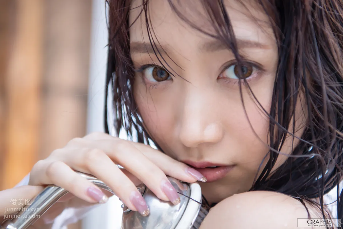 [Graphis] 2020-02-21 Anna Kami 加美杏奈 『Angel Smile』 page 106