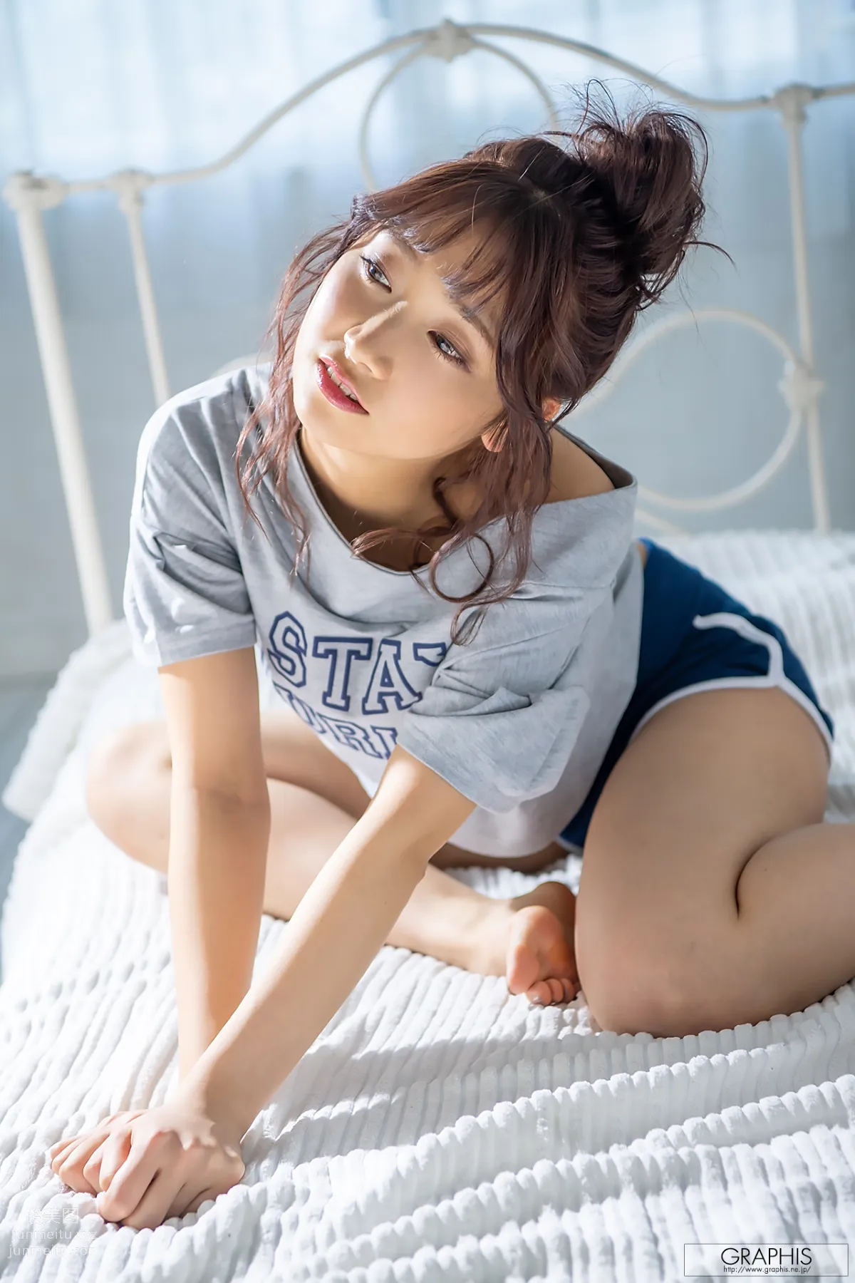 [Graphis] 2020-02-21 Anna Kami 加美杏奈 『Angel Smile』 page 108