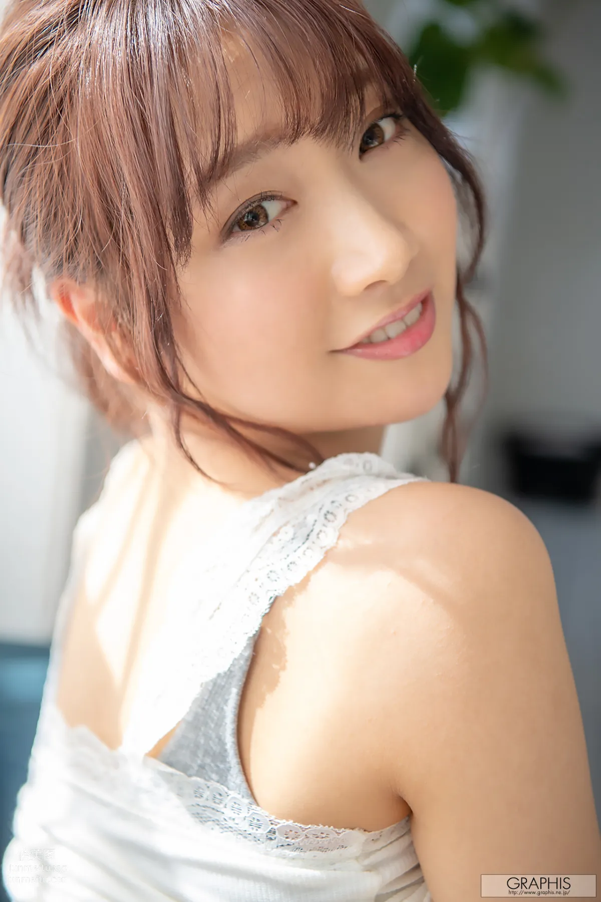 [Graphis] 2020-02-21 Anna Kami 加美杏奈 『Angel Smile』 page 58