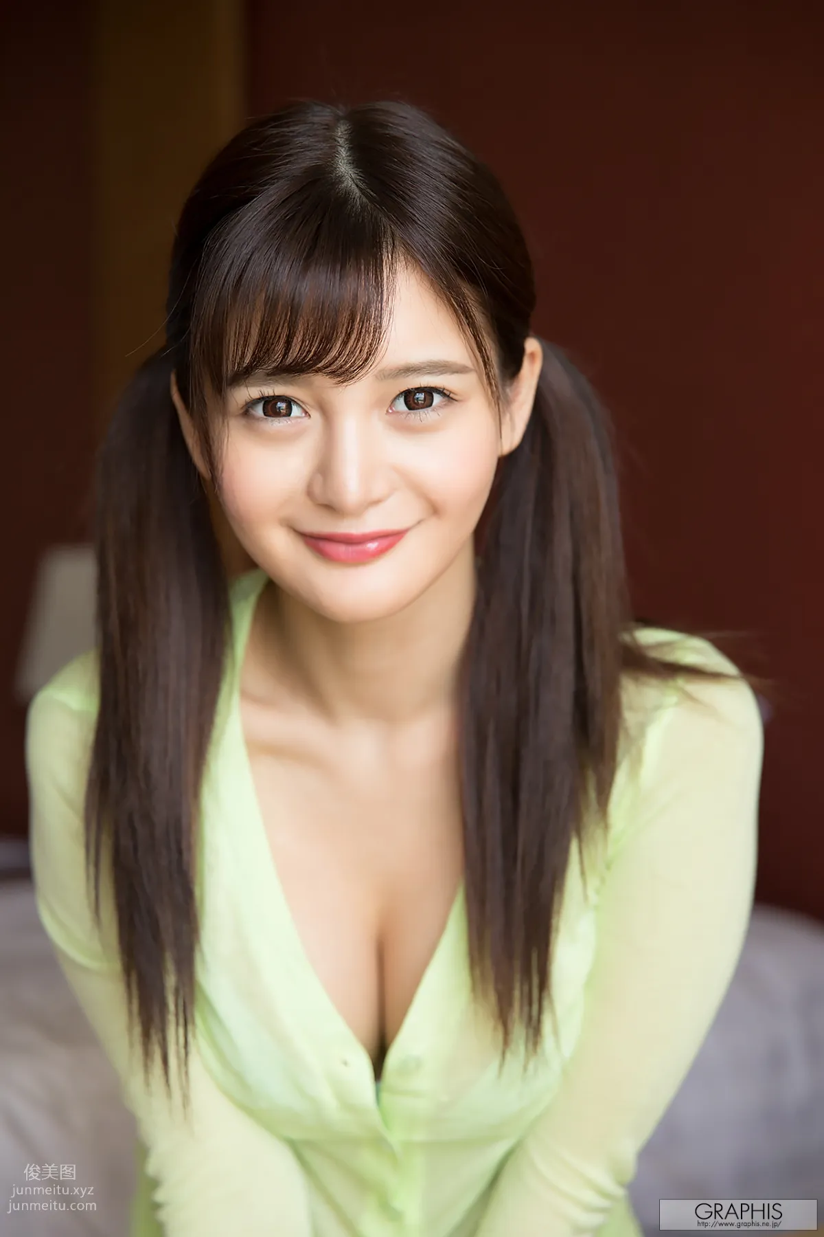[Graphis] 2020-03-06 Marin Hinata ひなたまりん 『MARIN』 page 19