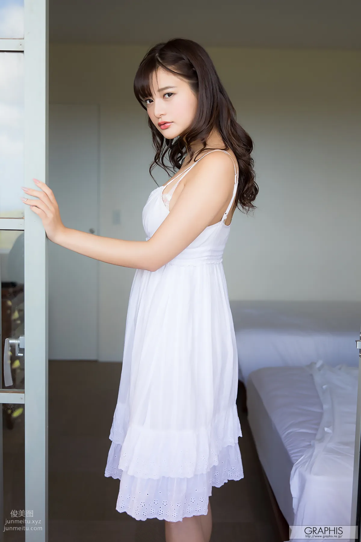 [Graphis] 2020-03-06 Marin Hinata ひなたまりん 『MARIN』 page 100