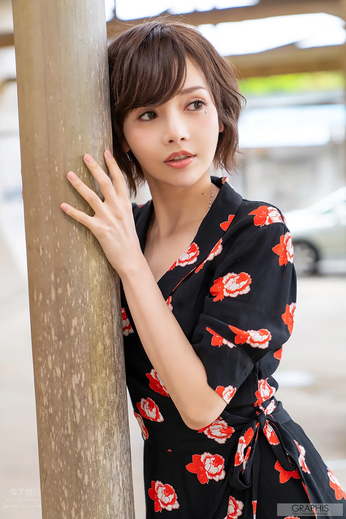 [Graphis] 2020-05-01 Gals - Riona Hirose 広瀬りおな 『 Traverse de craie 』 page 6