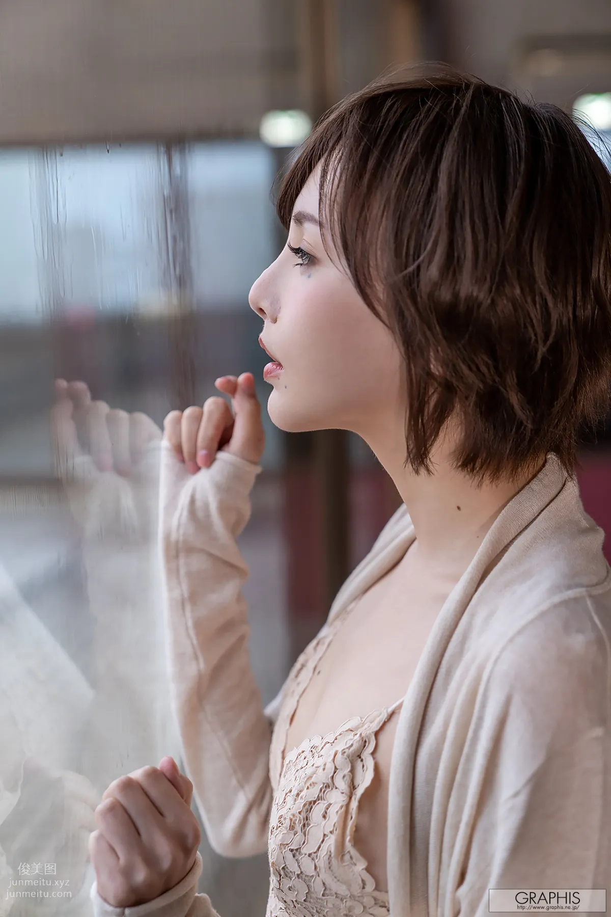 [Graphis] 2020-05-01 Gals - Riona Hirose 広瀬りおな 『 Traverse de craie 』 page 93