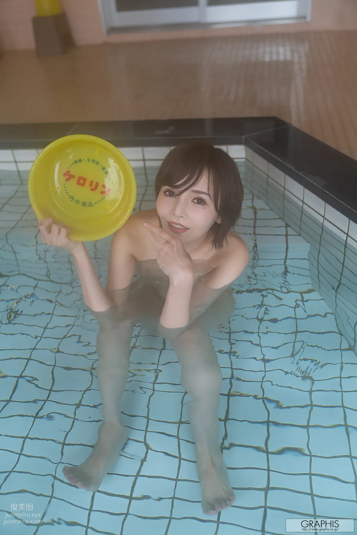 [Graphis] 2020-05-01 Gals - Riona Hirose 広瀬りおな 『 Traverse de craie 』 page 67