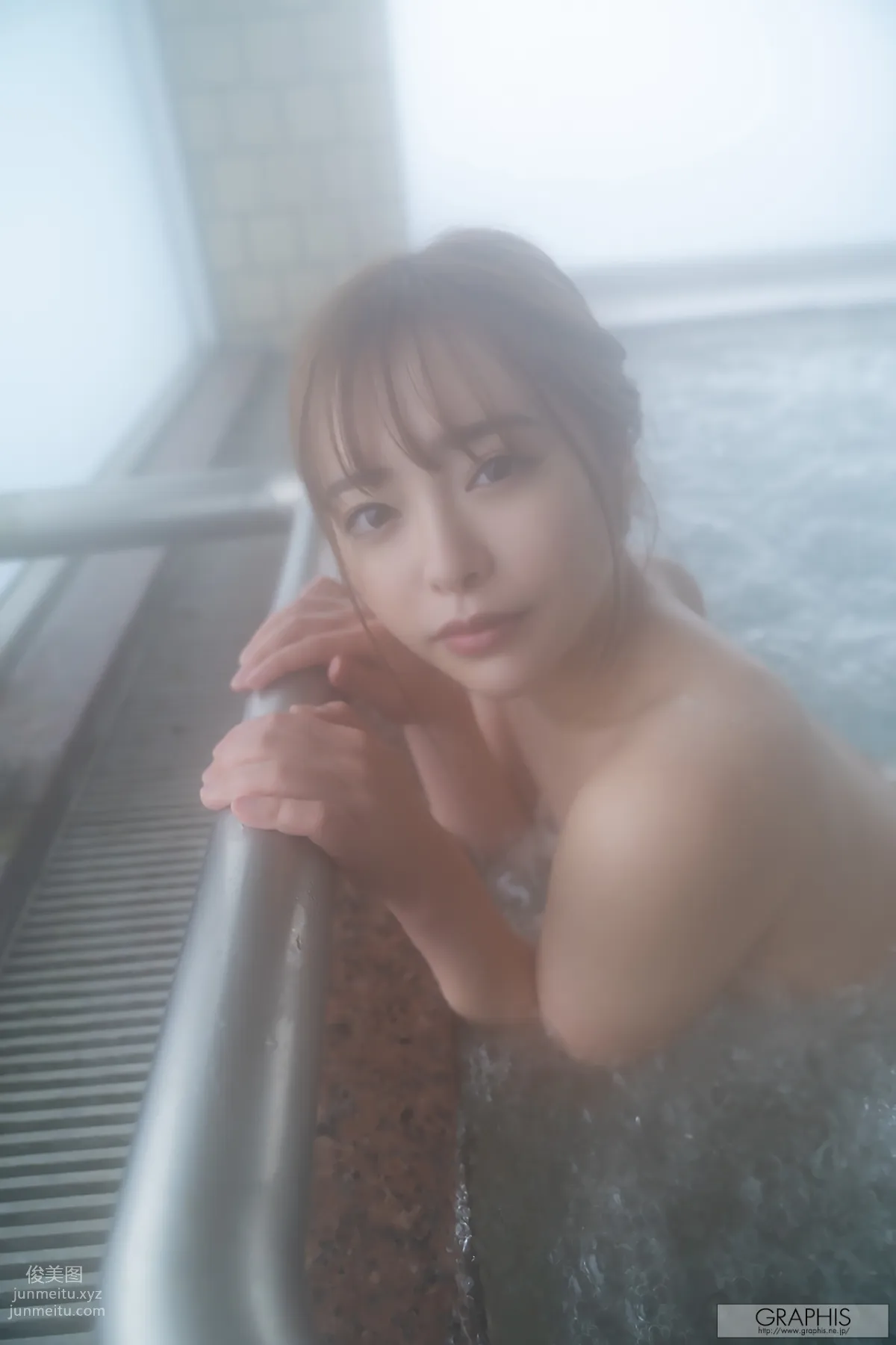 [Graphis] 2020-05-01 GW SPECIAL 2020 - Yuna Ogura 小倉由菜 『 YUNA STYLE 』 page 100
