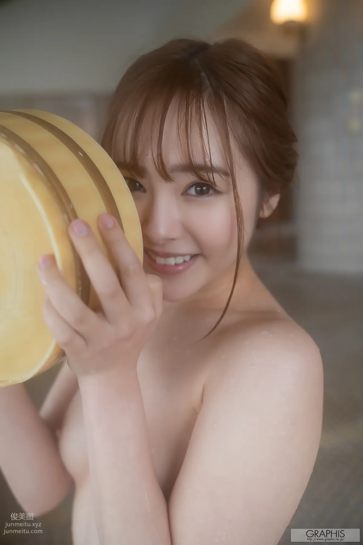 [Graphis] 2020-05-01 GW SPECIAL 2020 - Yuna Ogura 小倉由菜 『 YUNA STYLE 』 page 93