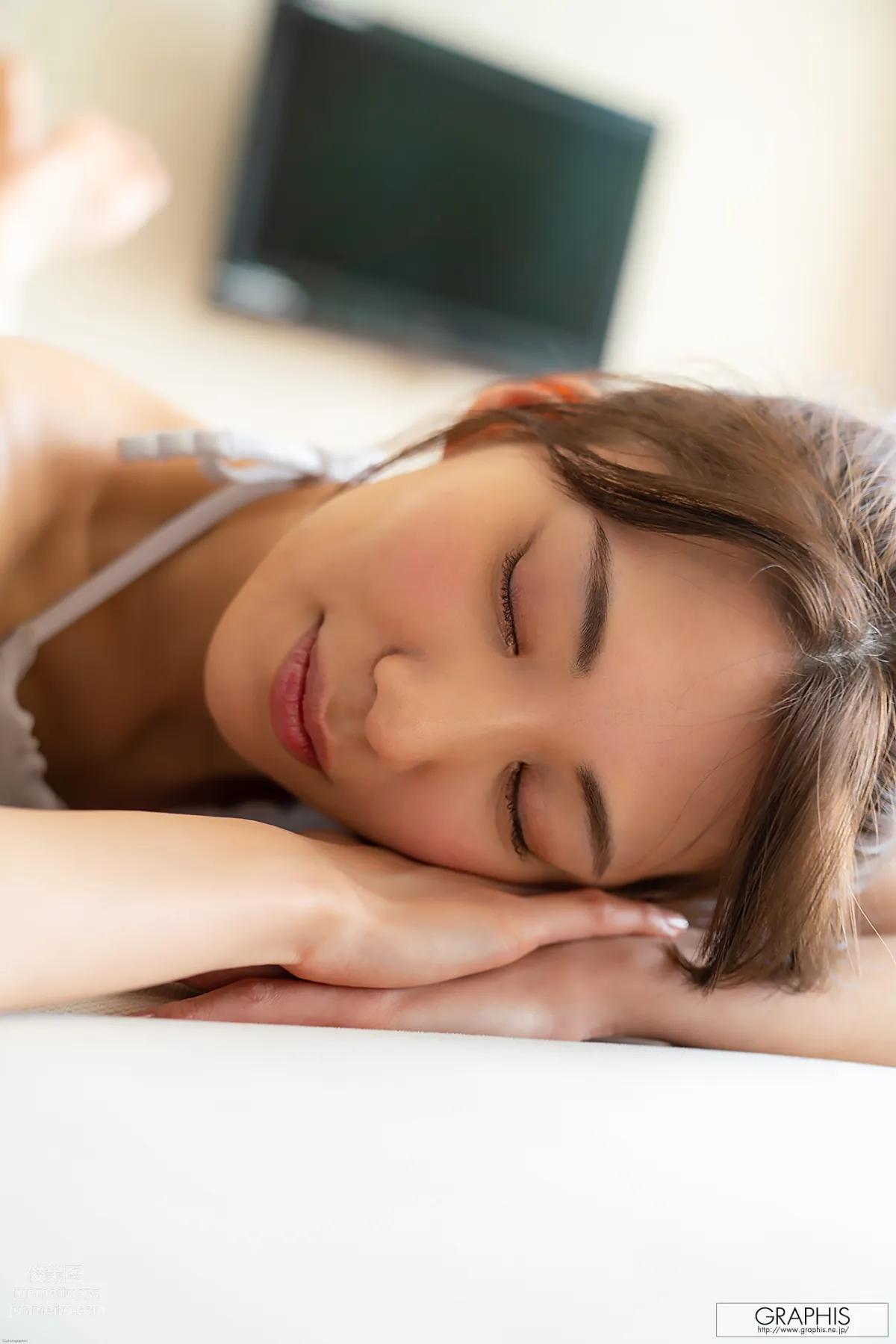 [Graphis] 2020-06-17 Gals - Aika Yamagishi 山岸逢花 『 Lustrous Beauty 』 page 44