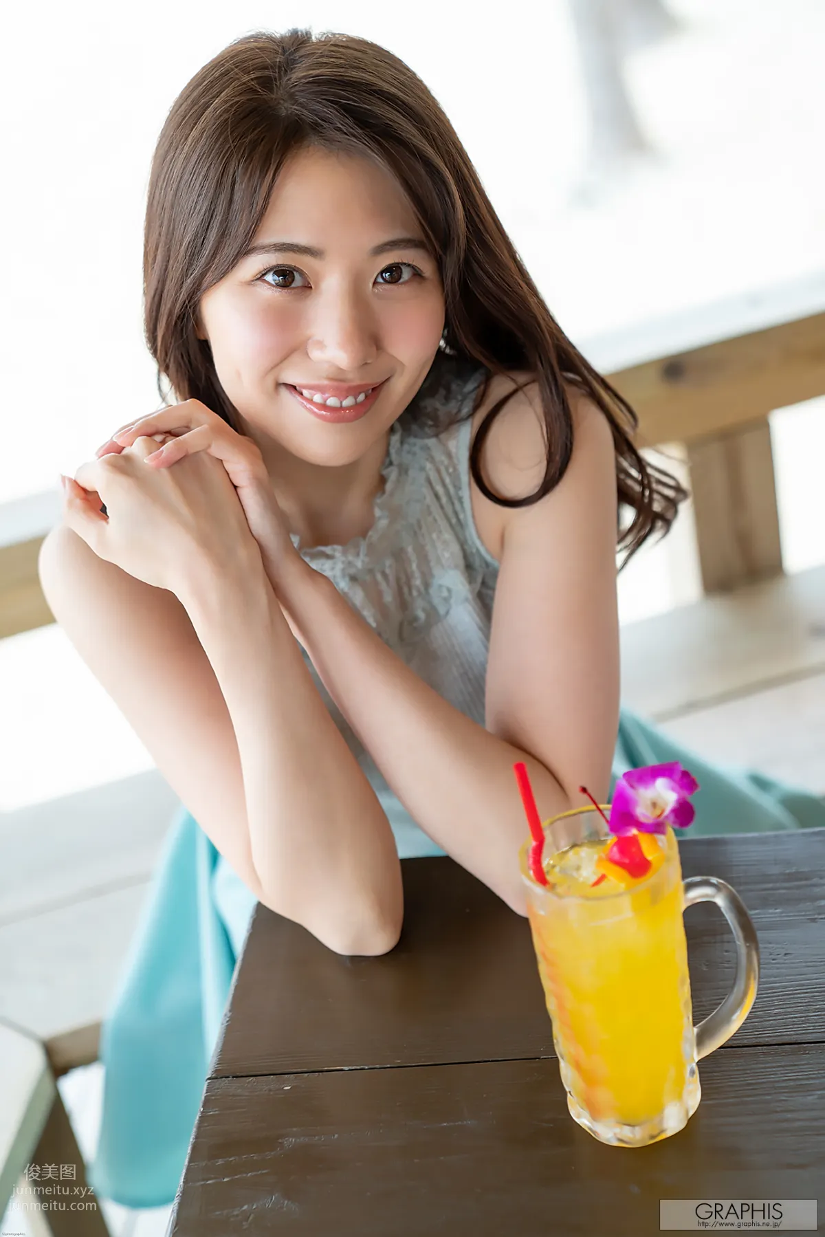 [Graphis] 2020-06-17 Gals - Aika Yamagishi 山岸逢花 『 Lustrous Beauty 』 page 100