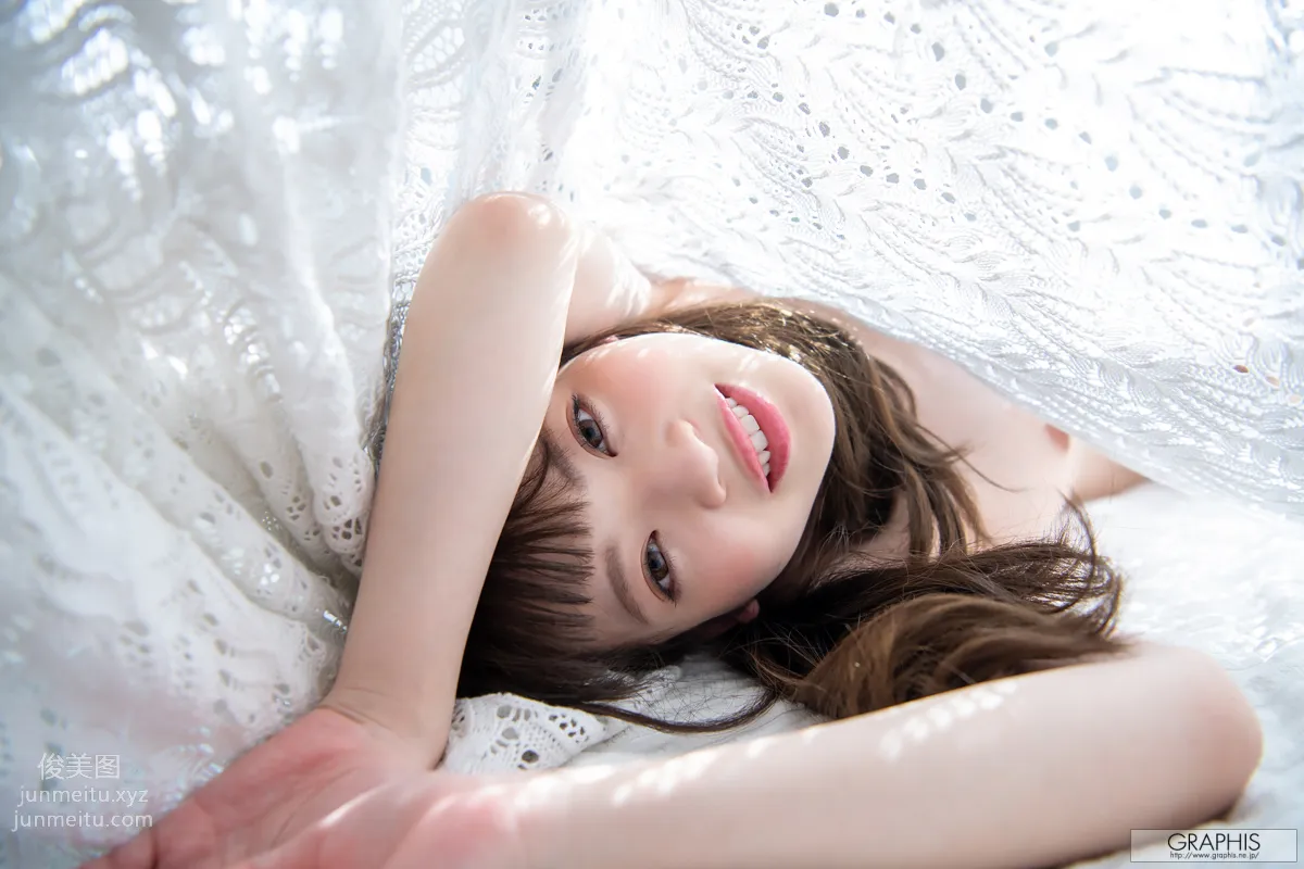 [Graphis] 2020-06-19 First Gravure - Izuna Maki 槙いずな page 120