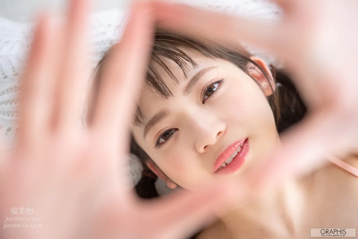 [Graphis] 2020-06-19 First Gravure - Izuna Maki 槙いずな page 102