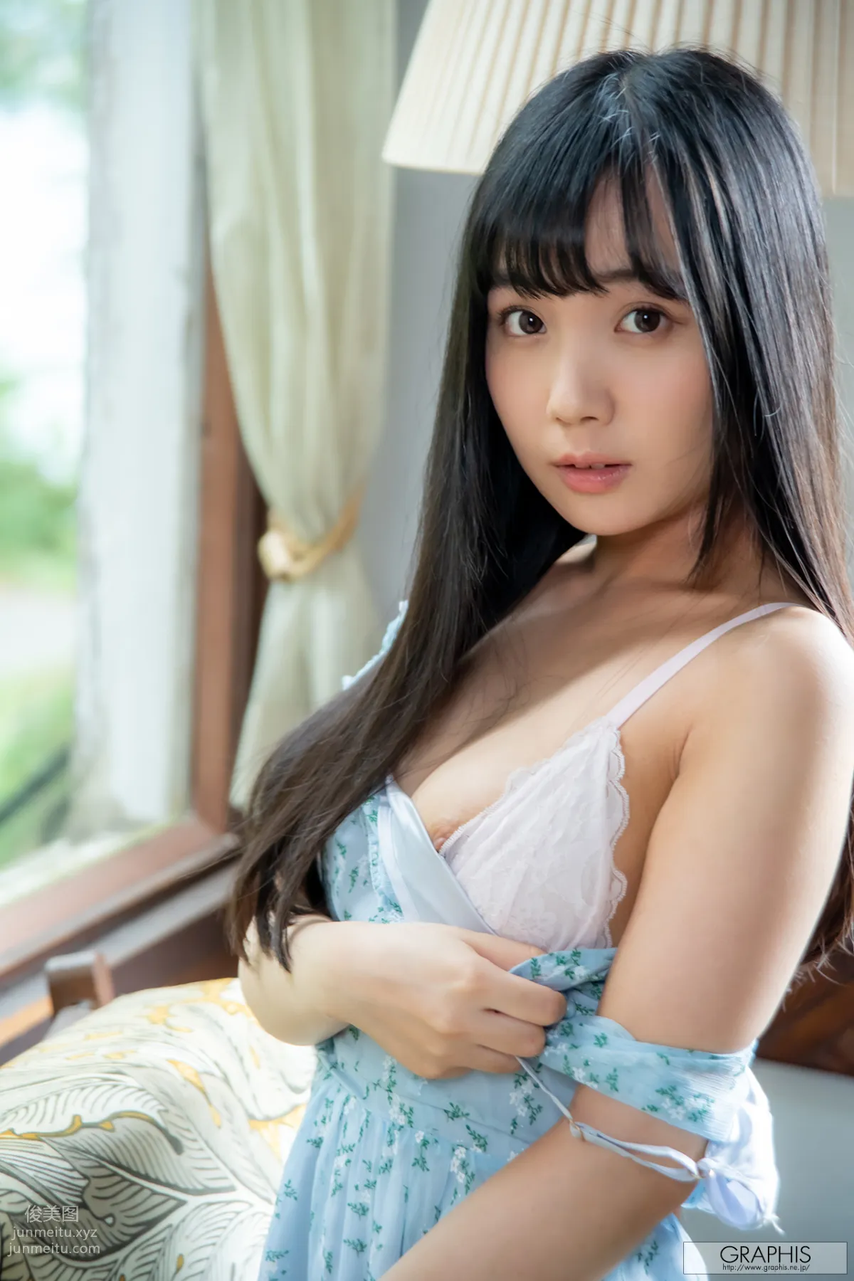 [Graphis] 2020-08-05 Gals - Mayoi Arisaka 有坂真宵 『 Cute&Sexy 』 page 81