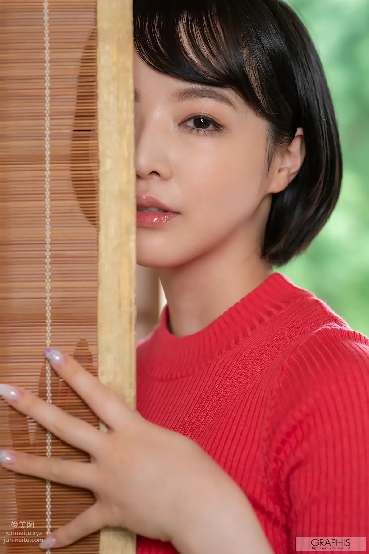 [Graphis] 2020-08-24 Tsubaki Sannomiya 三宮つばき 『 first gravure 』 page 8