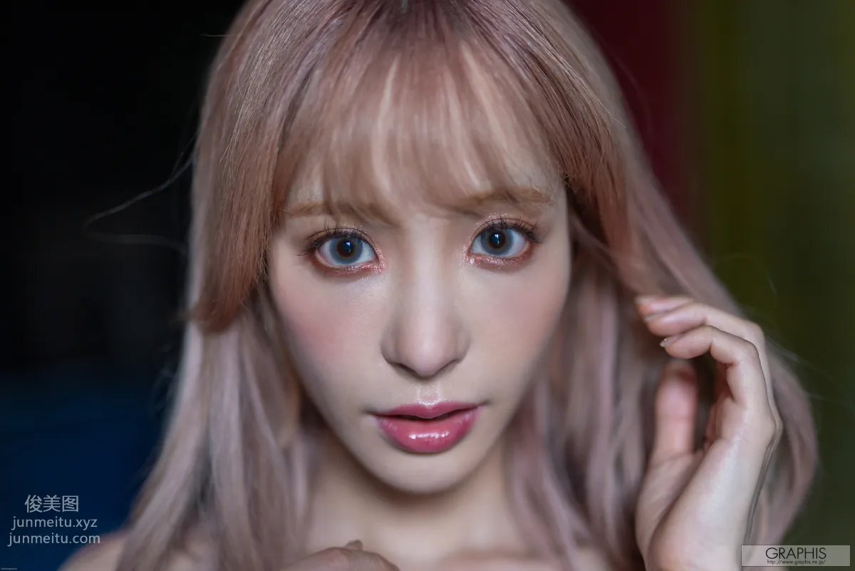 [Graphis] 2020-08-28 SUMMER SPECIAL 2020 - Kana Momonogi 桃乃木かな 『 Change! 』 page 26