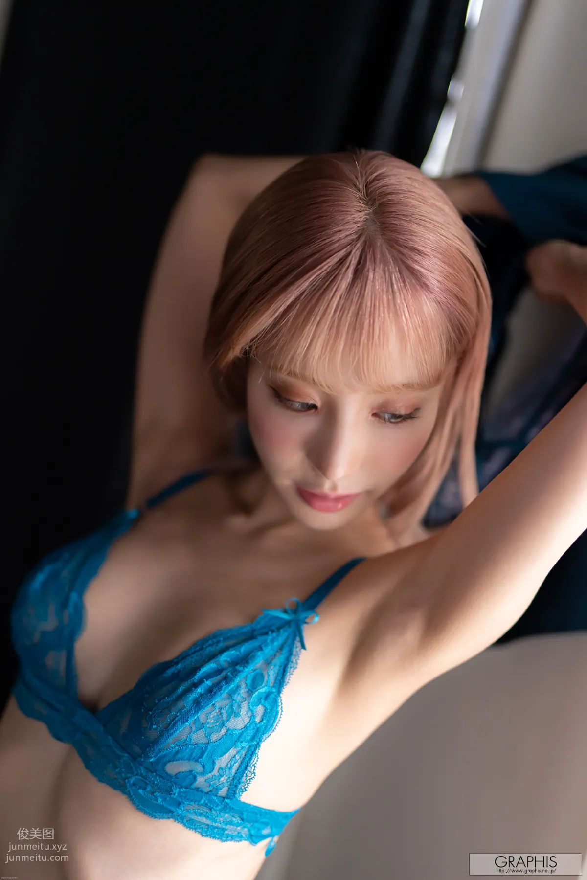 [Graphis] 2020-08-28 SUMMER SPECIAL 2020 - Kana Momonogi 桃乃木かな 『 Change! 』 page 119