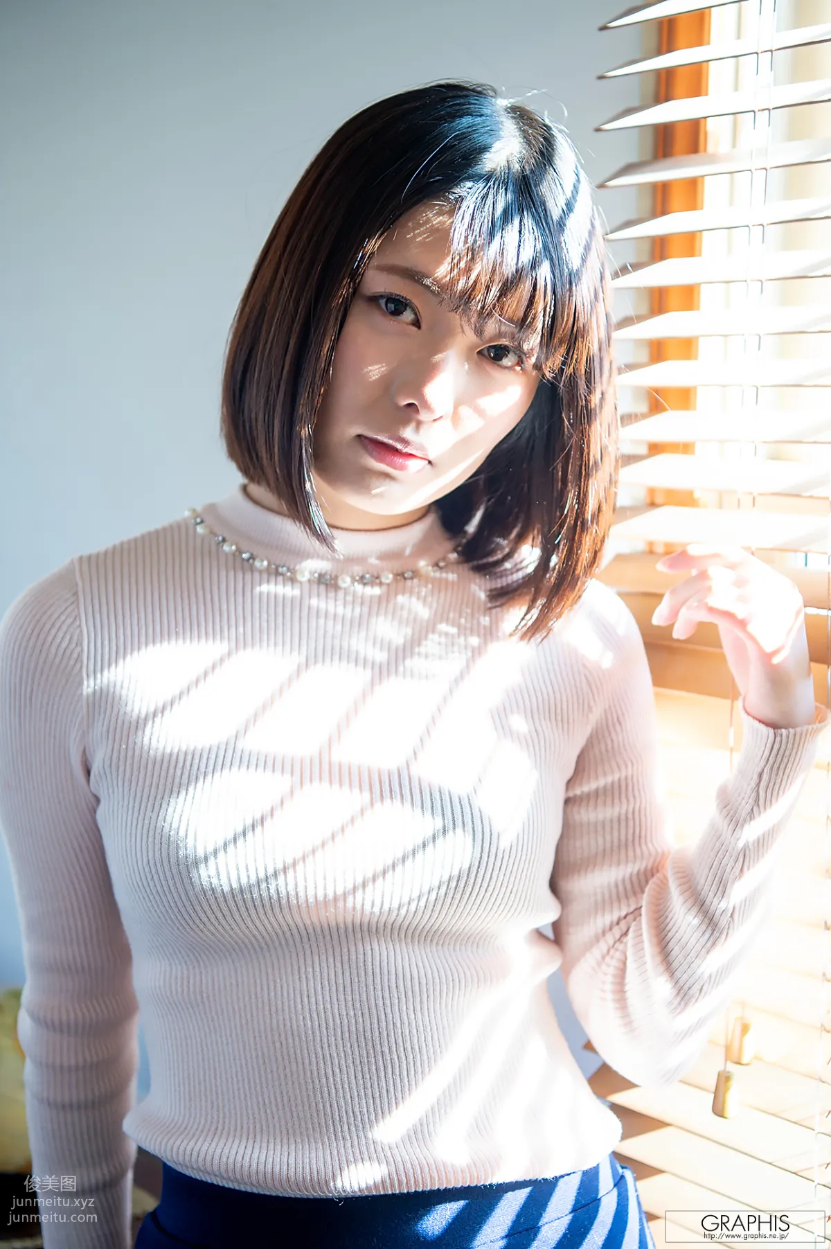 [Graphis] 2020.02 每日一枚 Hinata Koizumi 小泉ひなた page 8
