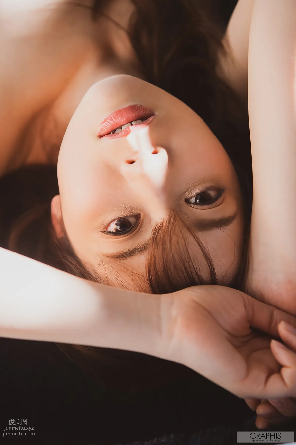[Graphis] 2020.03 Calendar每日一枚 Nanami Misaki 岬ななみ page 26