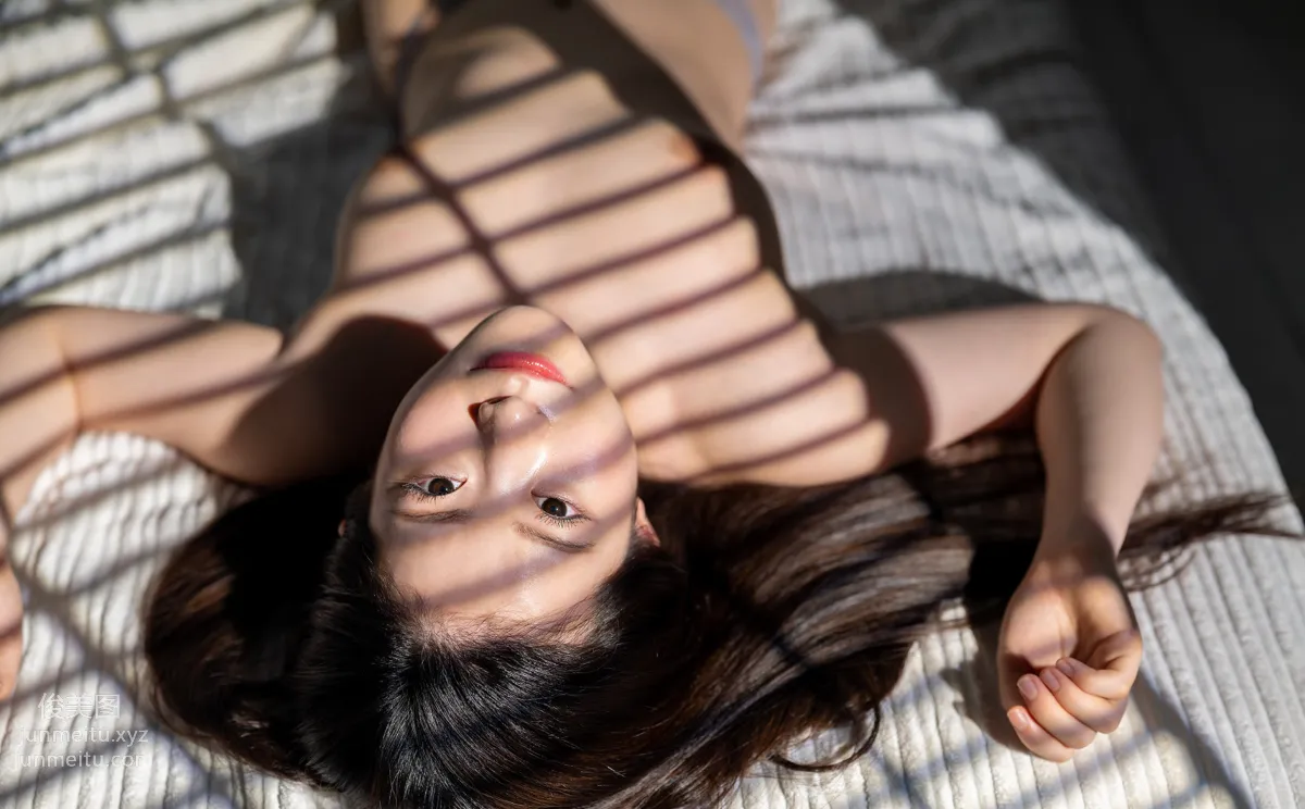 [Graphis] First Gravure - Ena Satsuki 沙月恵奈 page 26