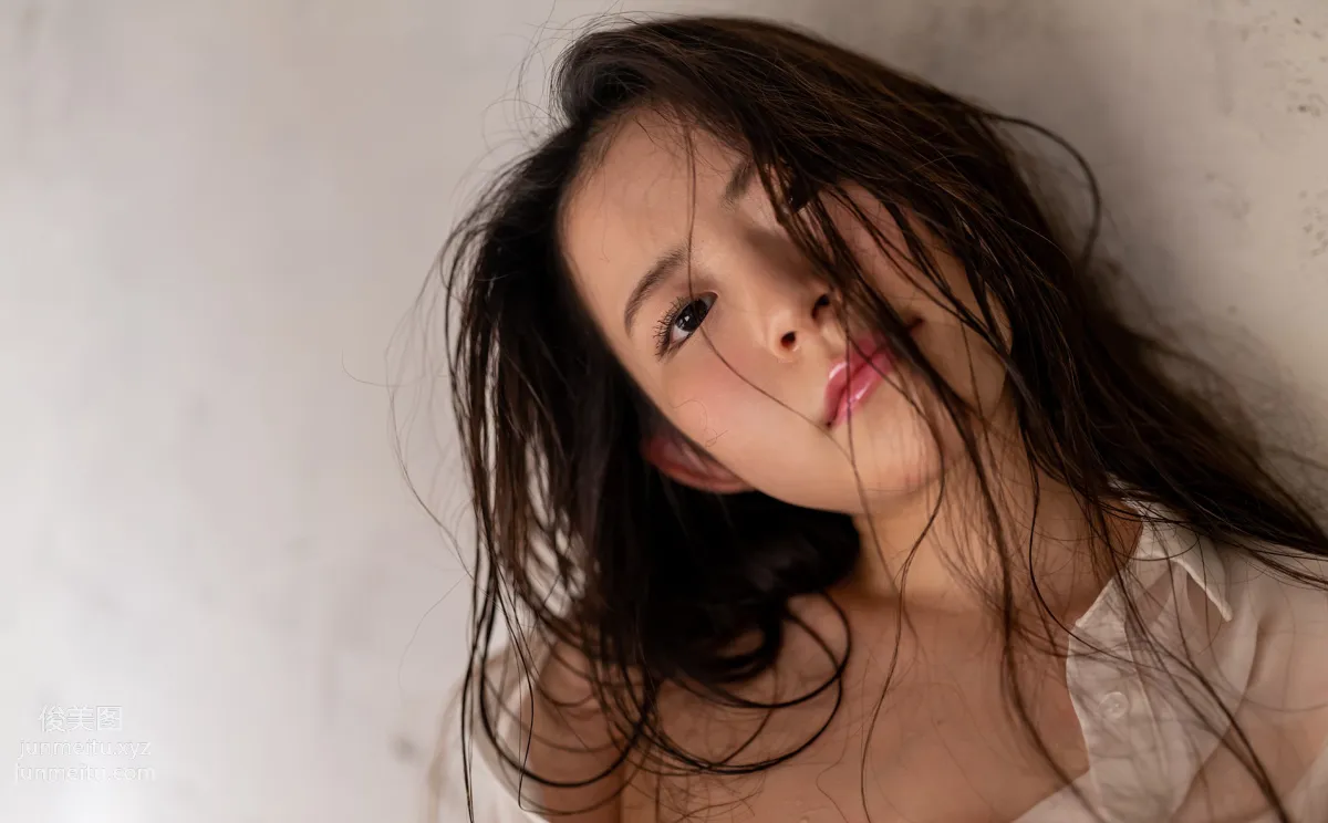 [Graphis] First Gravure - Ena Satsuki 沙月恵奈 page 96