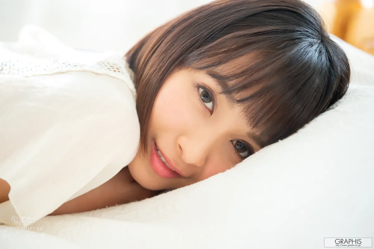 [Graphis]2019.04.19 初脱ぎ娘 No.164 Rika Aimi 逢見リカ page 106