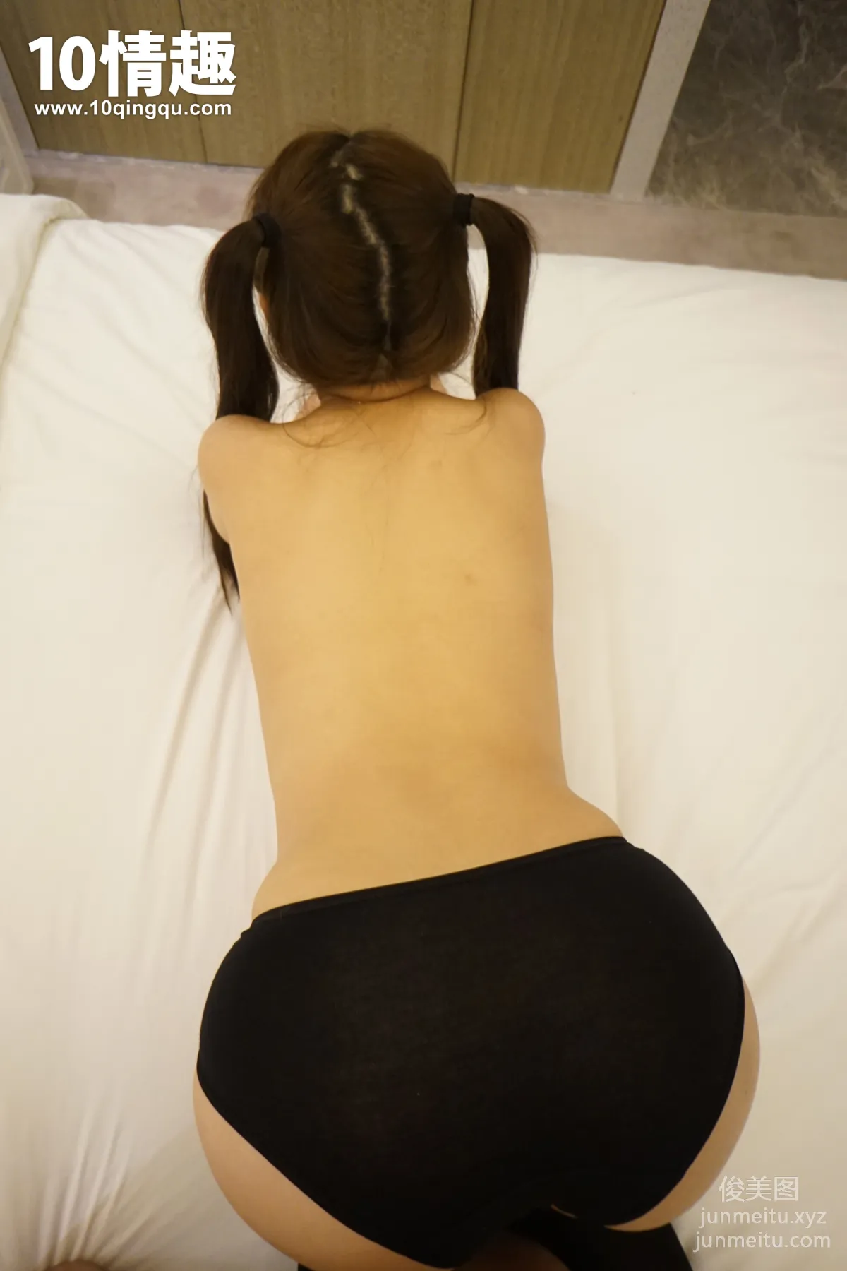 [ROSI10情趣] 2016.03.27 No.044 28P44MB page 16