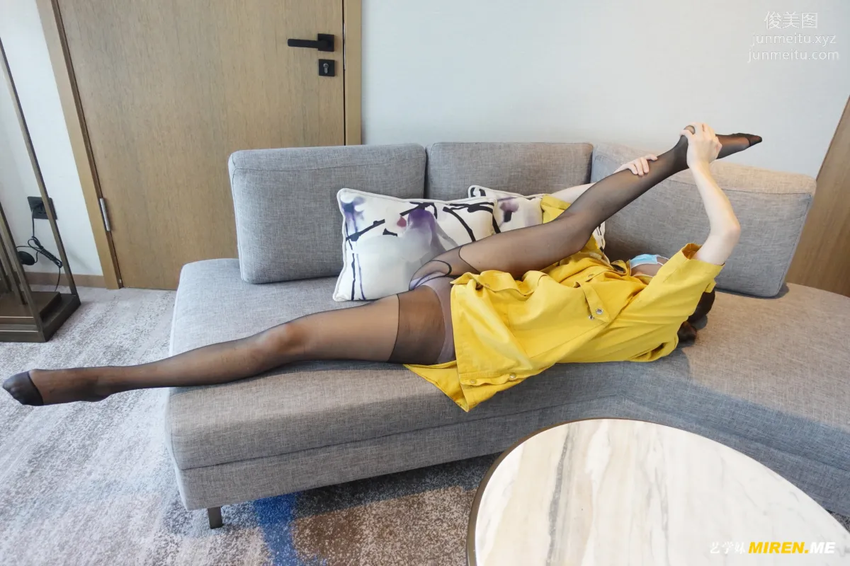 [ROSI写真] 艺学妹 2021.10.28 NO.241 page 3