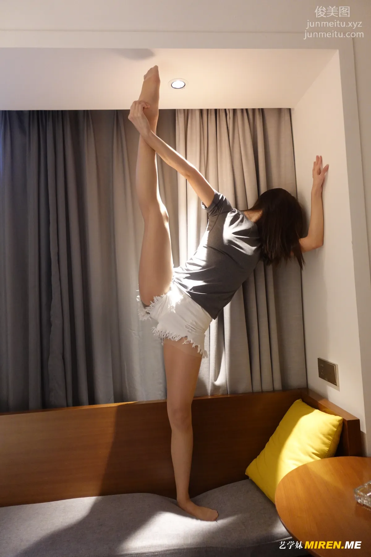 [ROSI写真] 艺学妹 2021.11.03 NO.244 page 43