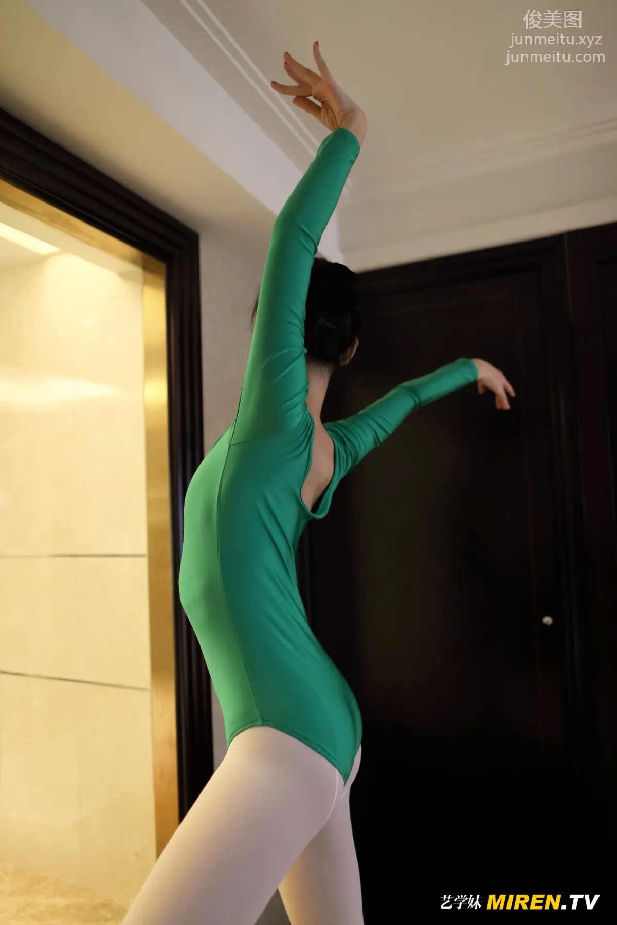 [ROSI写真] 艺学妹系列 2020.01.19 No.051 page 44