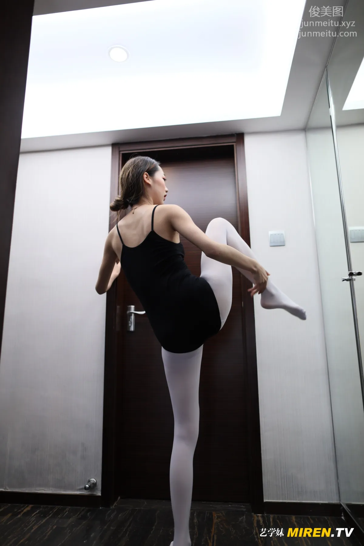 [ROSI写真] 艺学妹系列 2020.03.12 NO.095 page 42