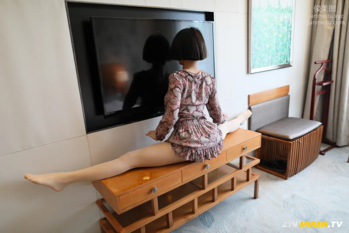 [ROSI艺学妹]2020.03.29 NO.111 page 26