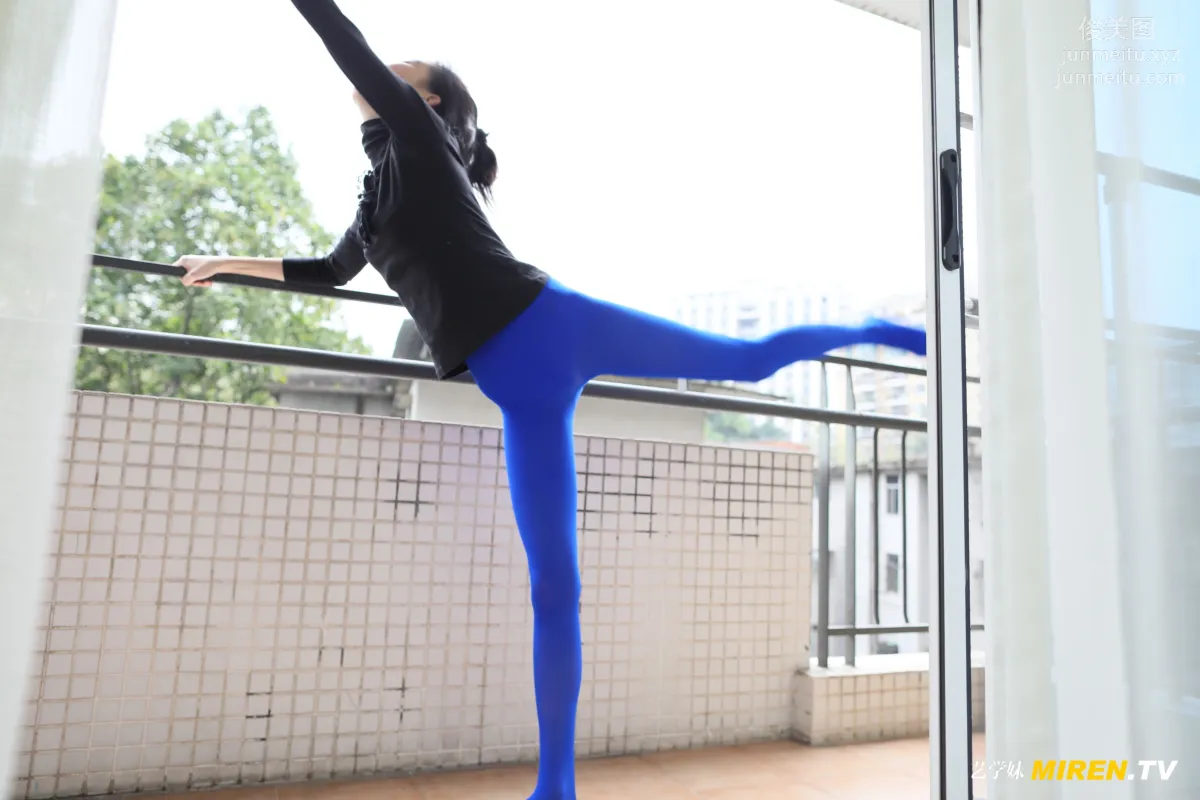 [ROSI艺学妹]2020.04.29 NO.122 page 16