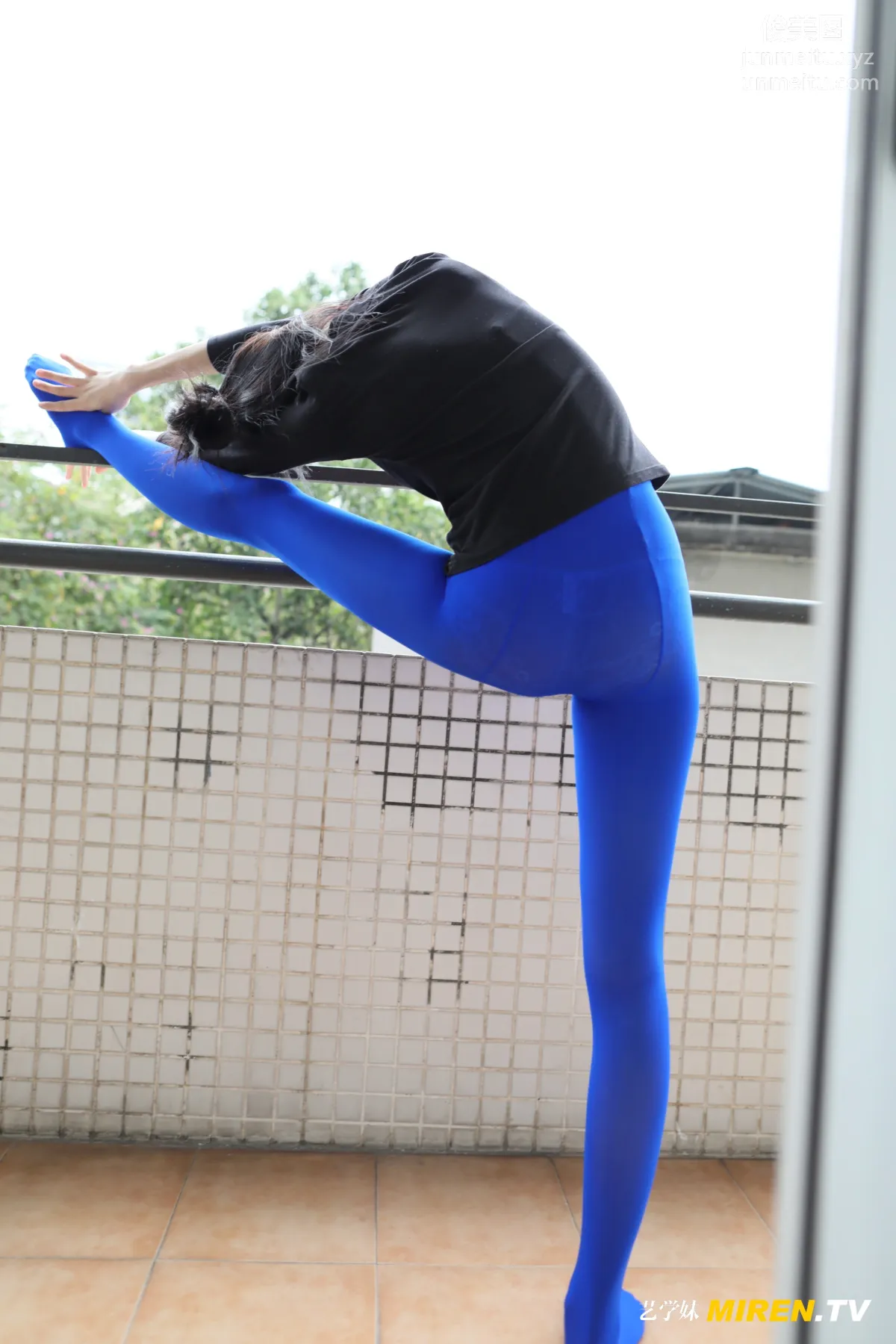 [ROSI艺学妹]2020.04.29 NO.122 page 21