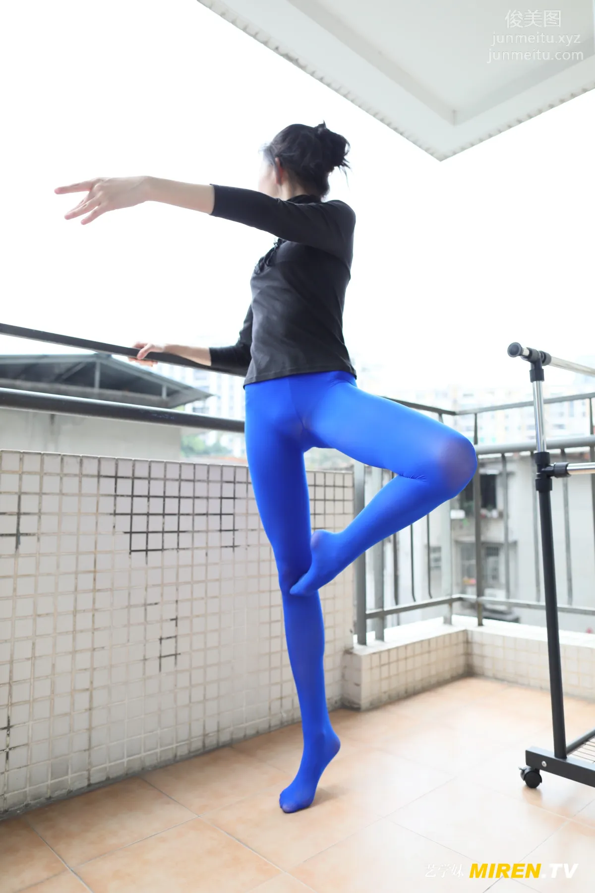 [ROSI艺学妹]2020.04.29 NO.122 page 23