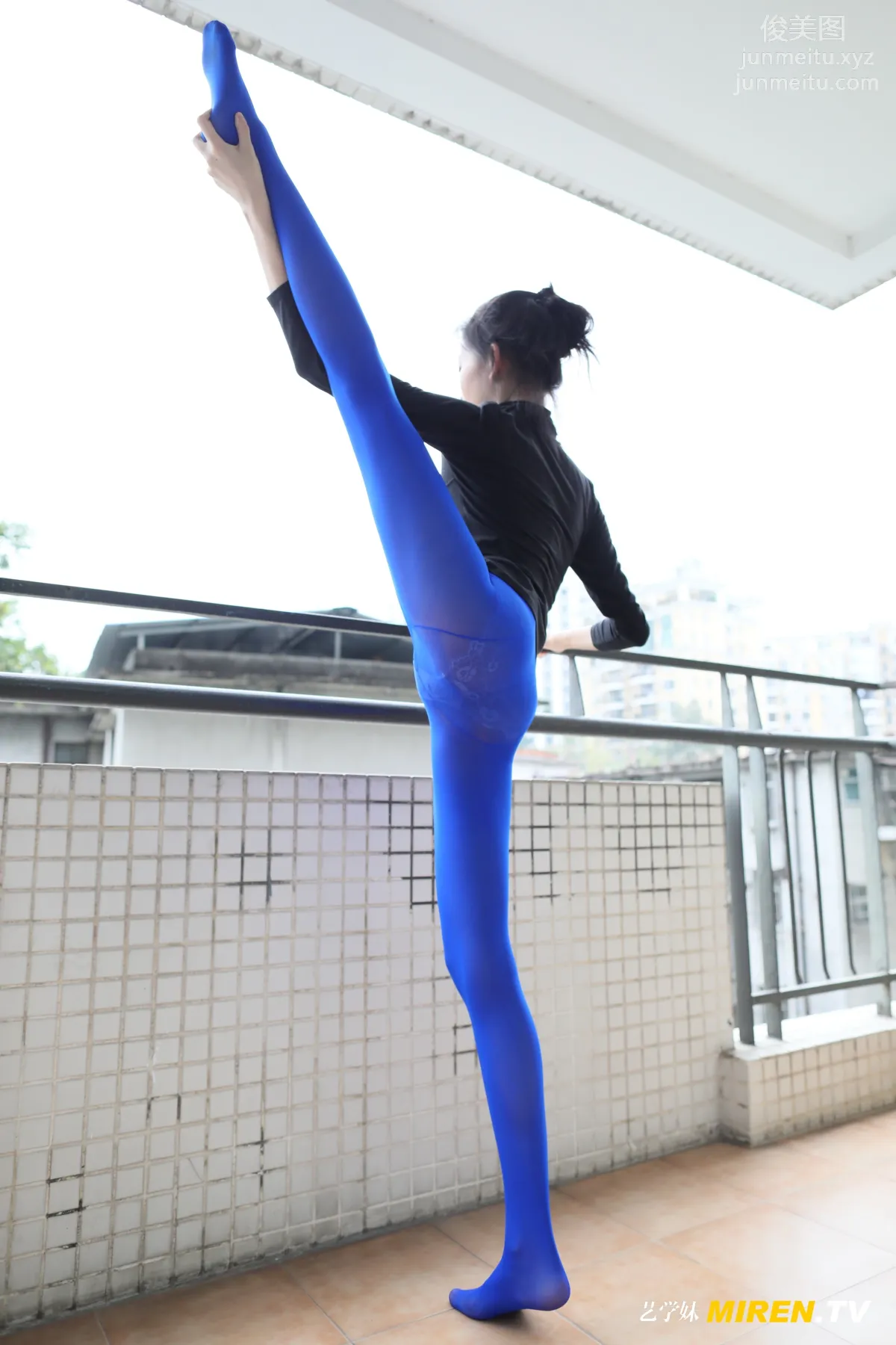 [ROSI艺学妹]2020.04.29 NO.122 page 28