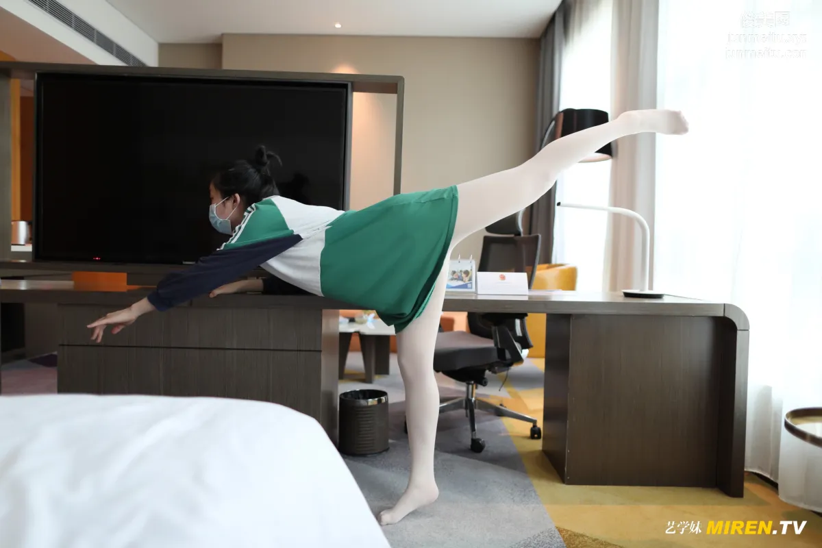 [ROSI艺学妹]2020.05.01 NO.123 page 12