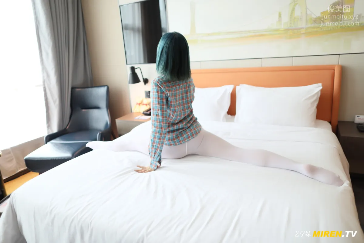 [ROSI艺学妹]2020.05.08 NO.127 page 2