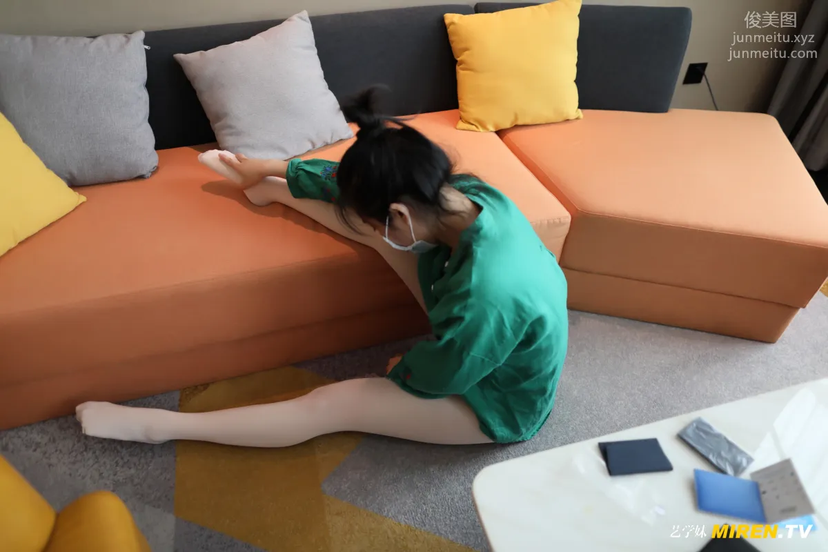 [ROSI艺学妹]2020.05.19 NO.130 page 74