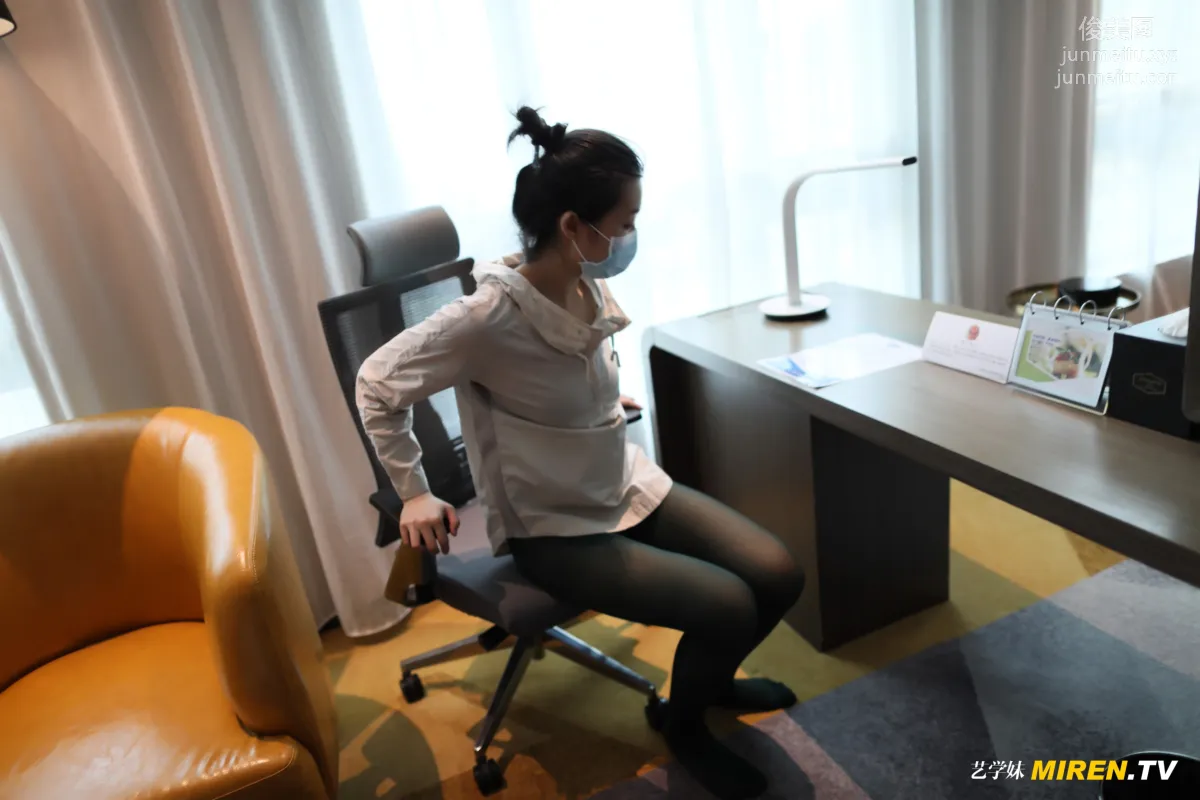 [ROSI艺学妹]2020.07.04 NO.145 page 3