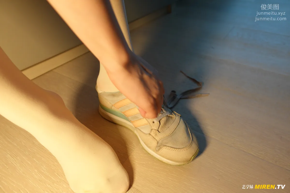 [ROSI艺学妹]2020.07.15 NO.150 page 8