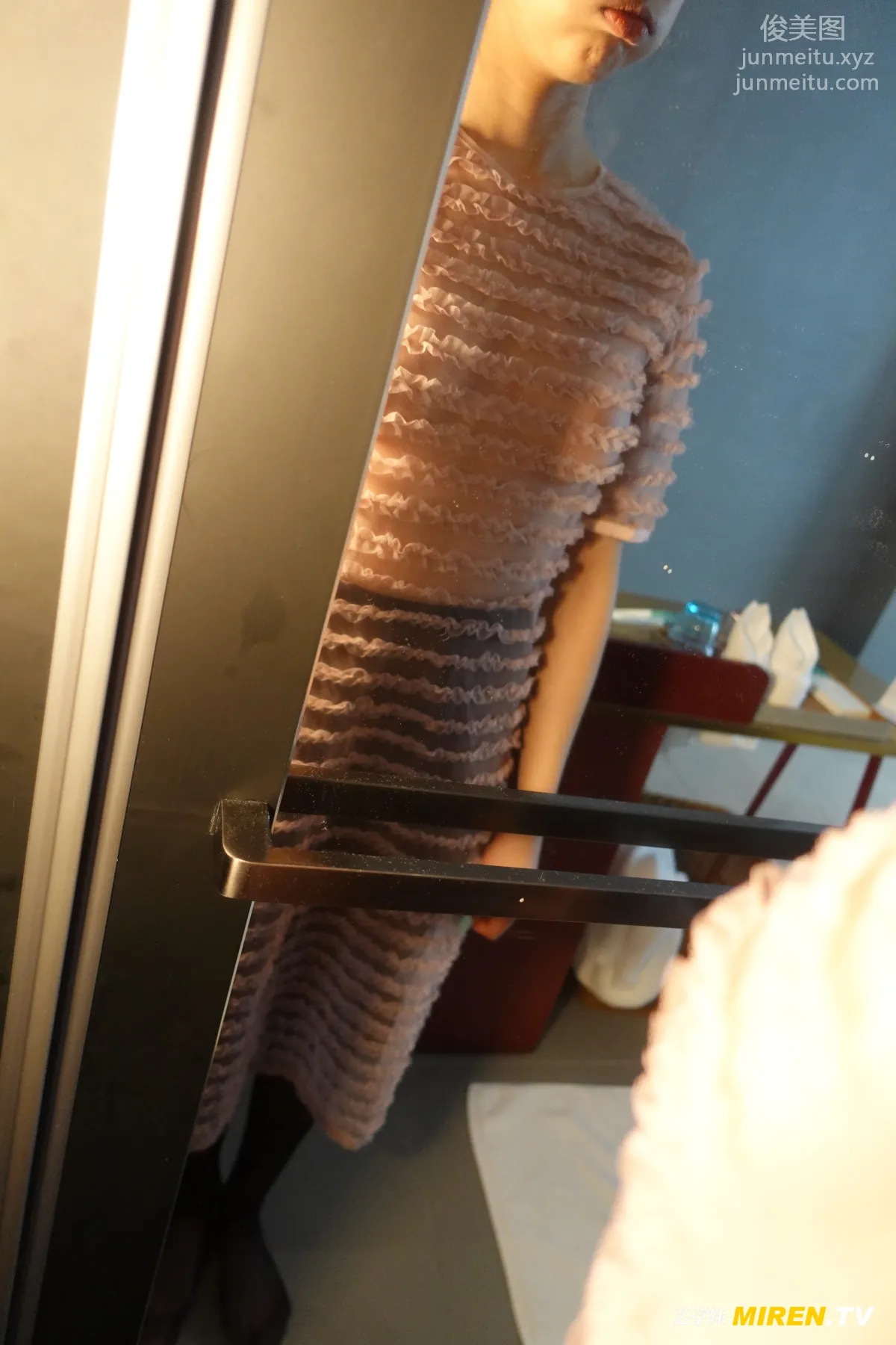 [ROSI艺学妹]2020.07.26 NO.159 page 4