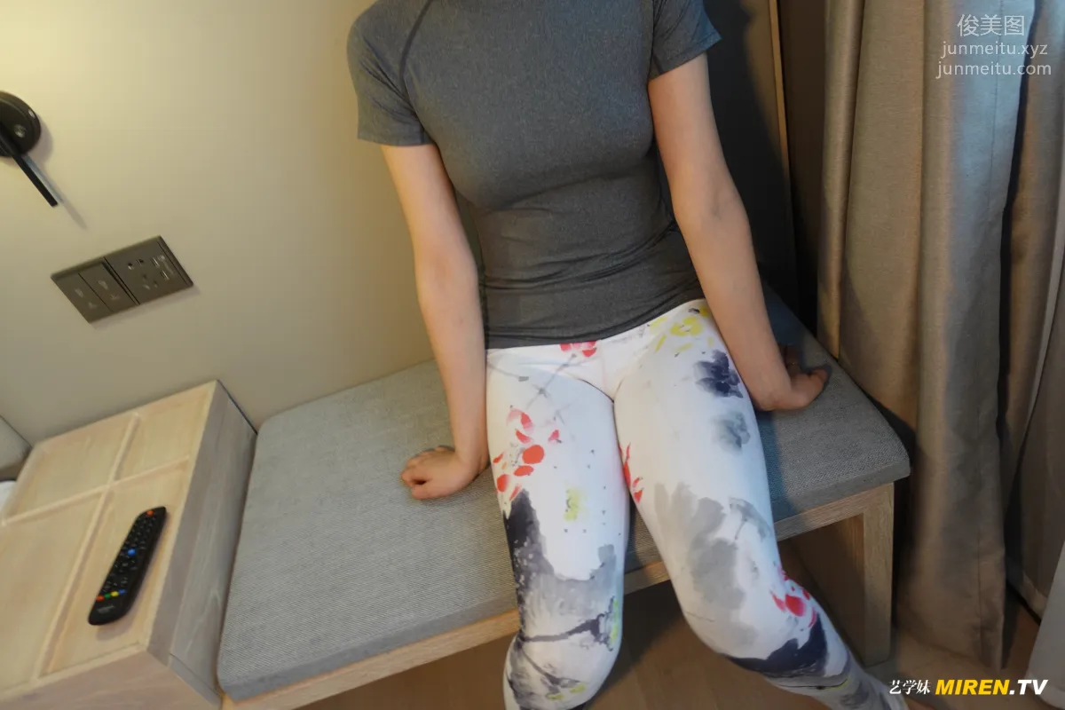 [ROSI艺学妹]2020.08.01 NO.162 page 4