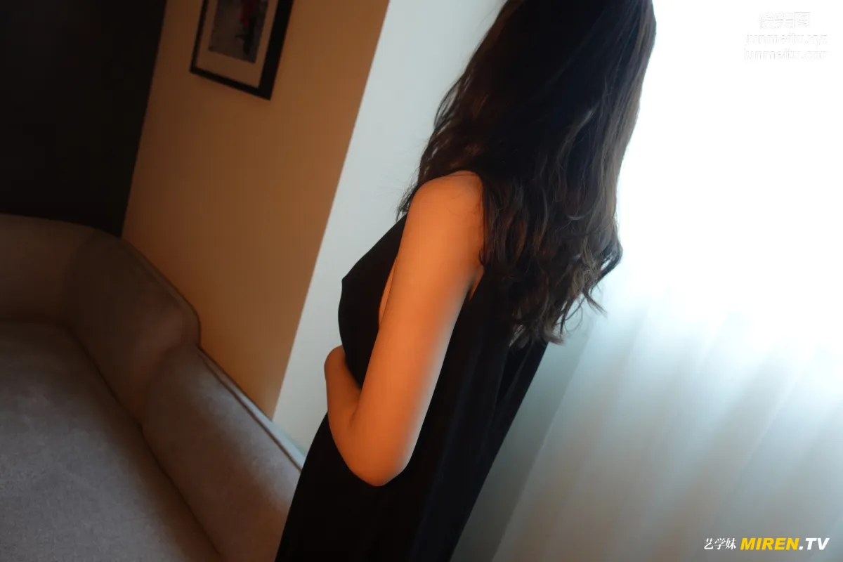 [ROSI艺学妹]2020.08.07 NO.166 page 9