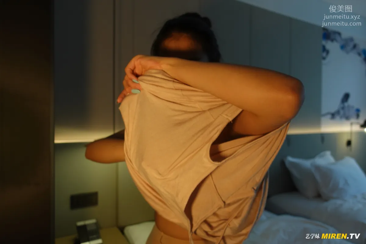 [ROSI艺学妹]2020.08.17 NO.174 page 18