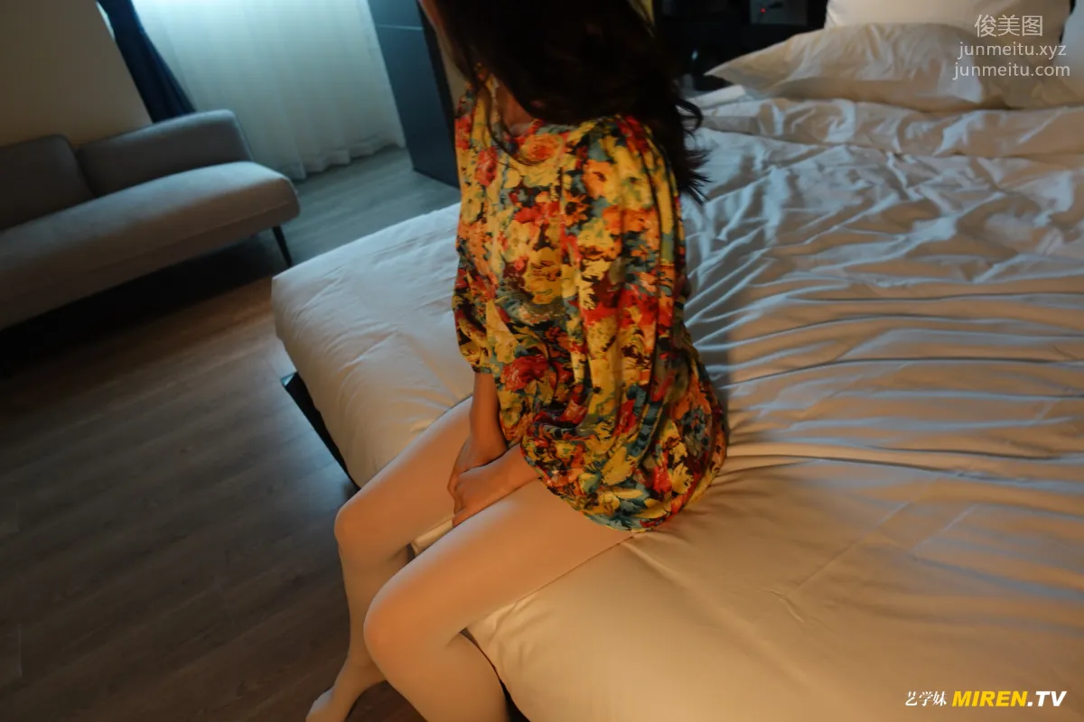 [ROSI艺学妹]2020.09.12 NO.189 page 3