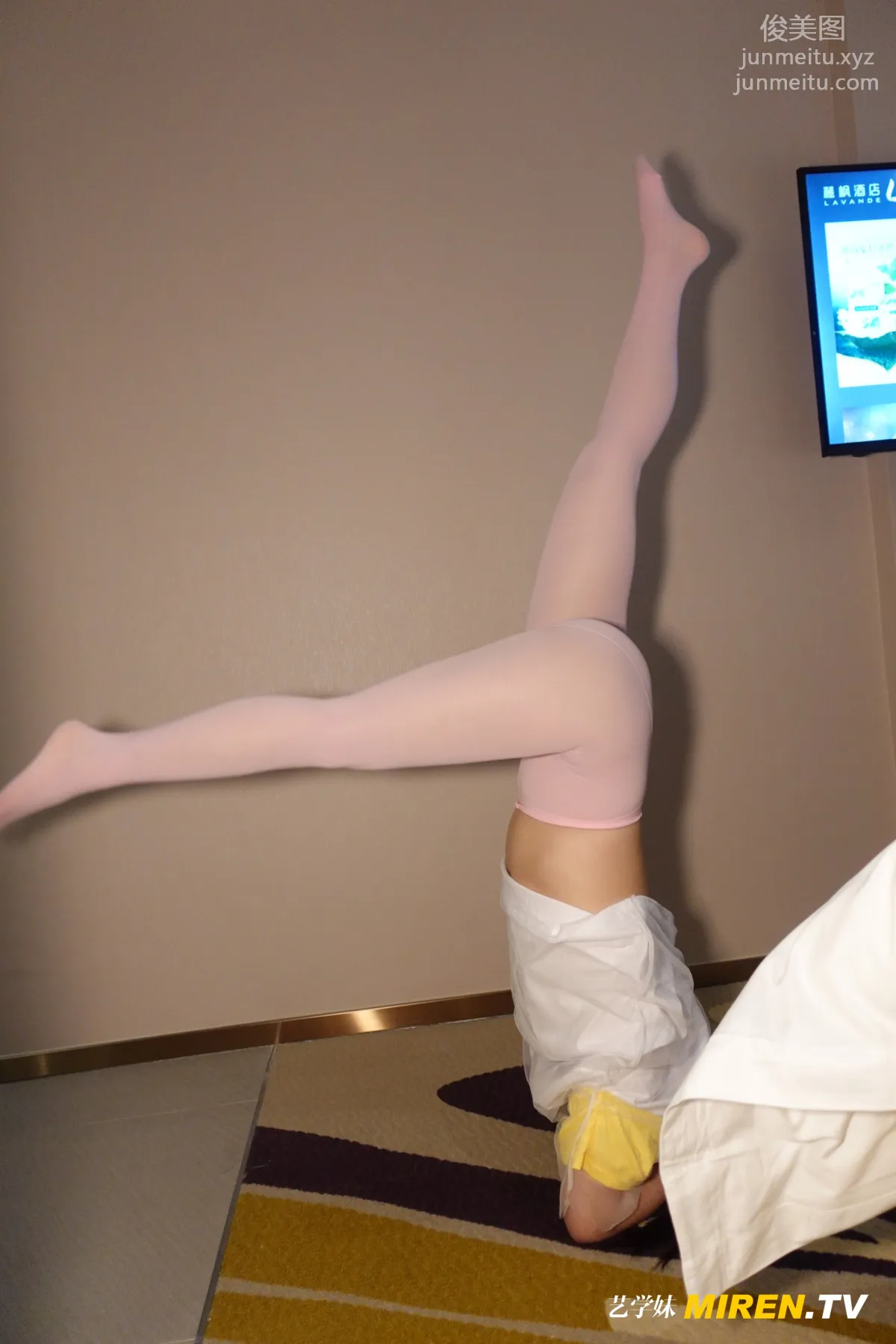 [ROSI艺学妹]2020.12.04 NO.199 page 16