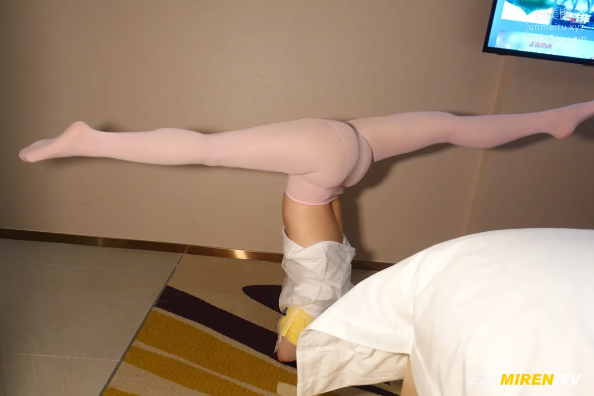 [ROSI艺学妹]2020.12.04 NO.199 page 22