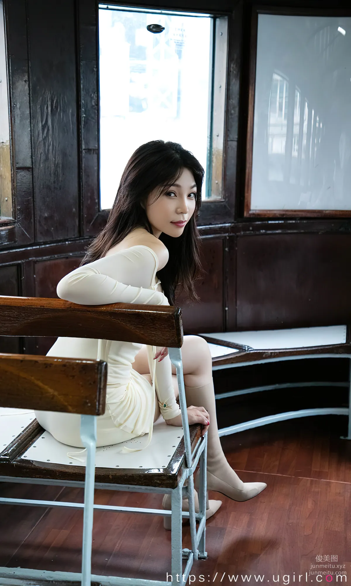 [Ugirls]爱尤物 No.2847 拂过你的风 芝芝booty [35P] page 12